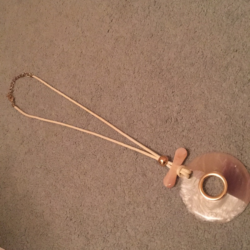 Fun necklace - Picture 3 of 3